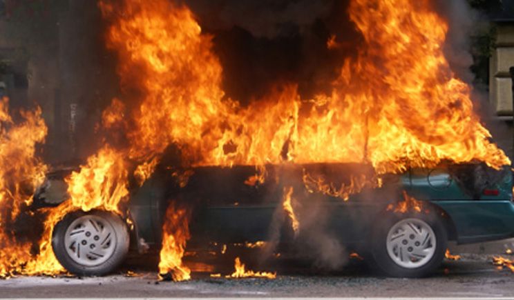 Israeli settlers set Palestinian-owned vehicle on fire near Nablus