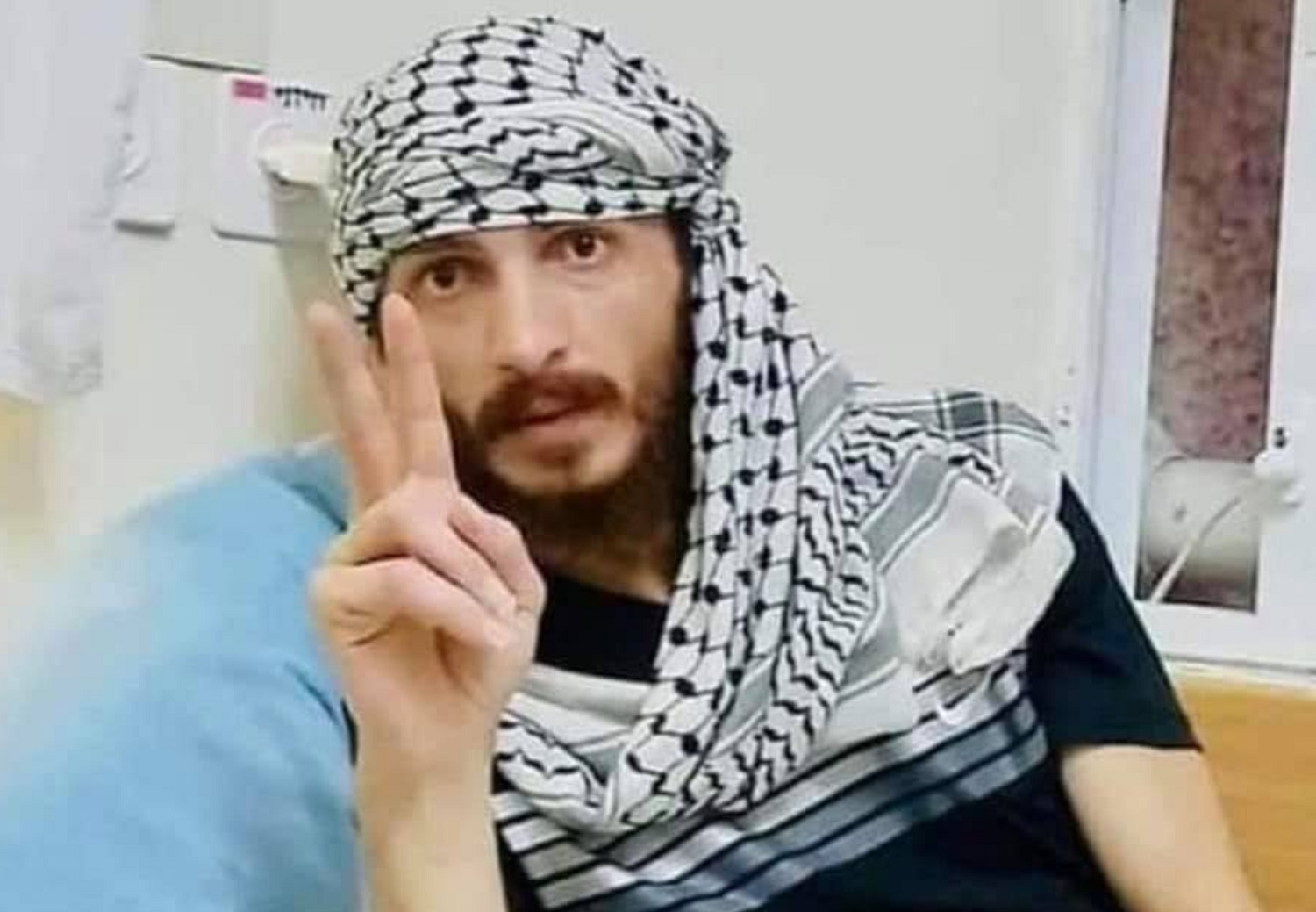 Hunger-striking detainee to end hunger strike pending release order 