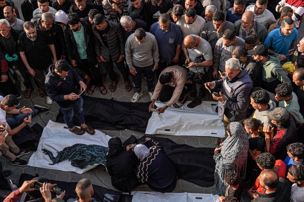 Three Palestinians killed in an Israeli airstrike in central Gaza Strip 