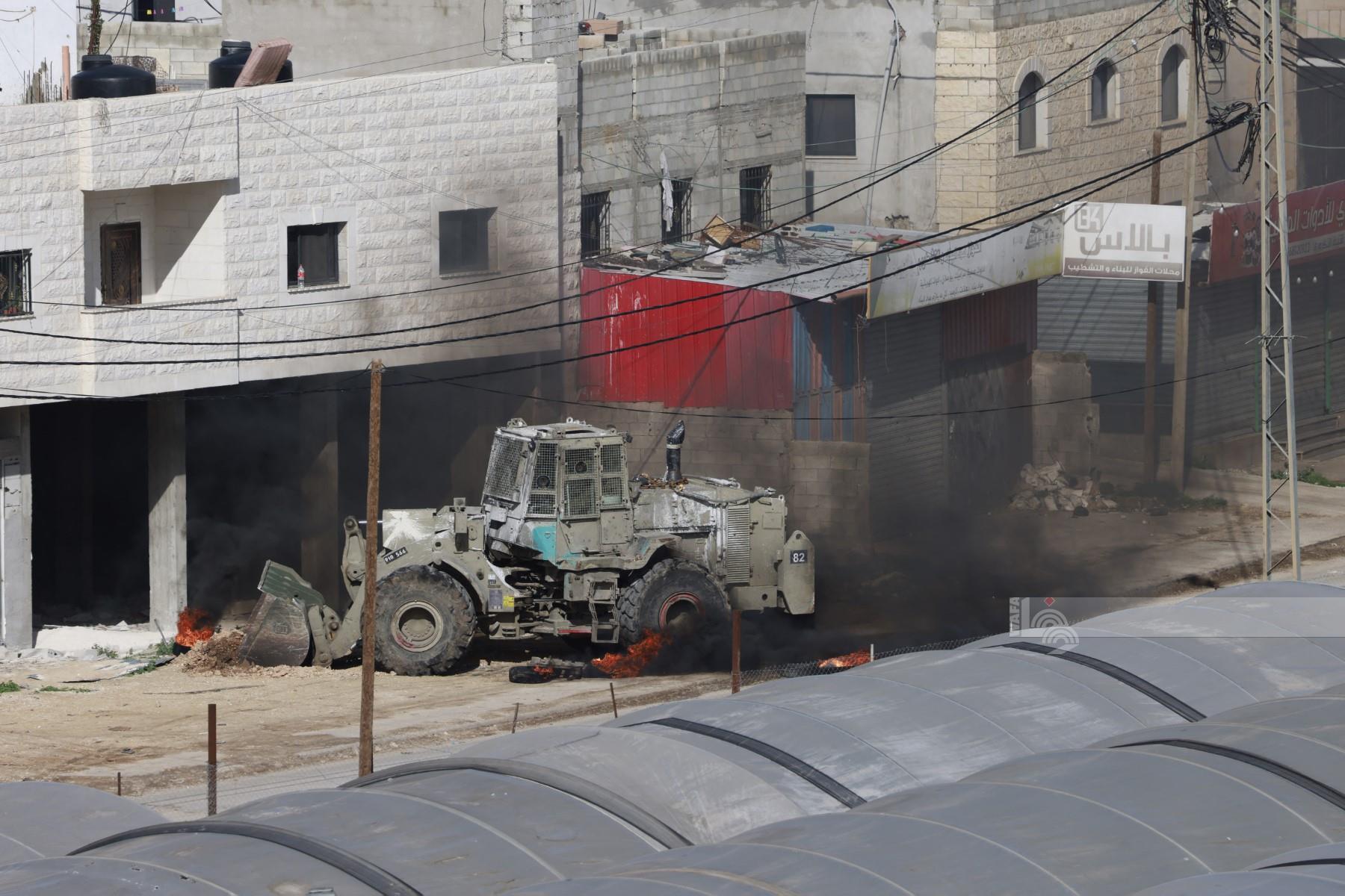 Israeli occupation forces raid Al-Fara'a refugee camp 