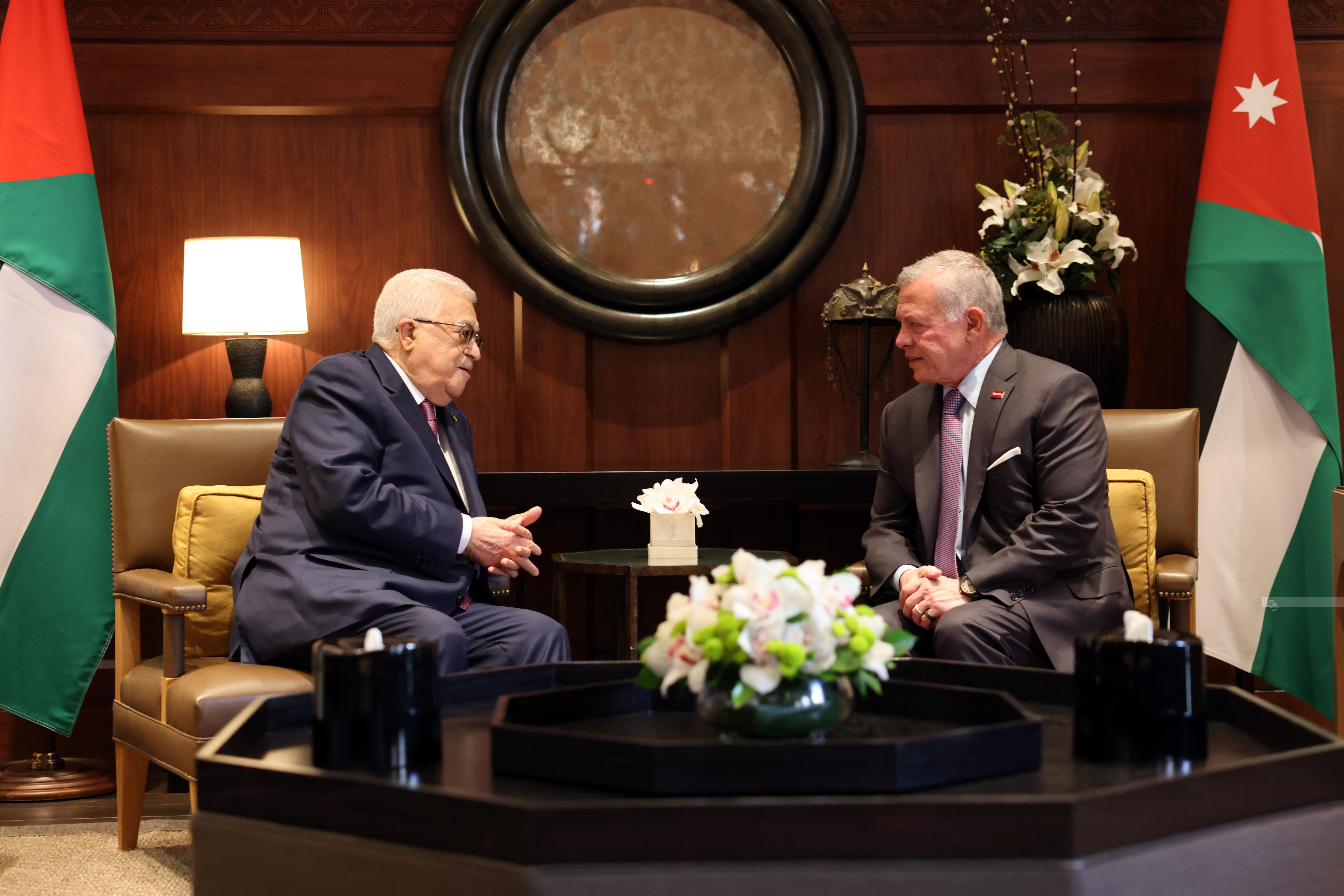 President Abbas meets with Jordan's King Abdullah II