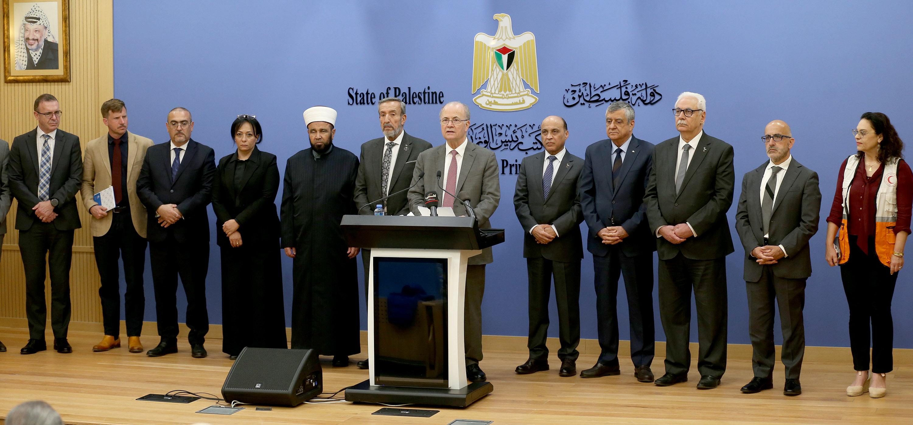 PM Mustafa urges immediate action to stop war against Palestinians in Gaza, end Israel’s starvation policy 