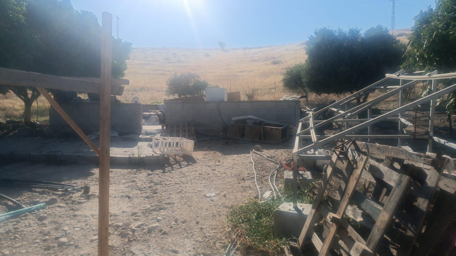 Colonists seize tent near the Jordan Valley