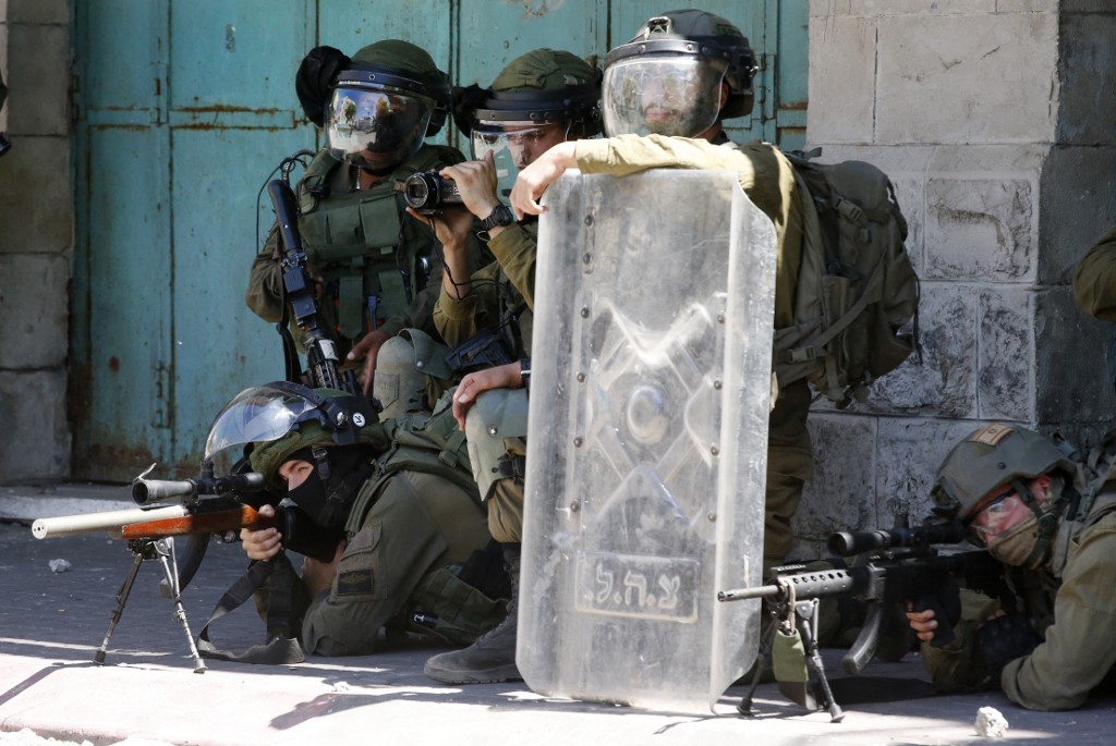 Update | Three Palestinians killed, others injured, by Israeli gunfire in Tulkarm