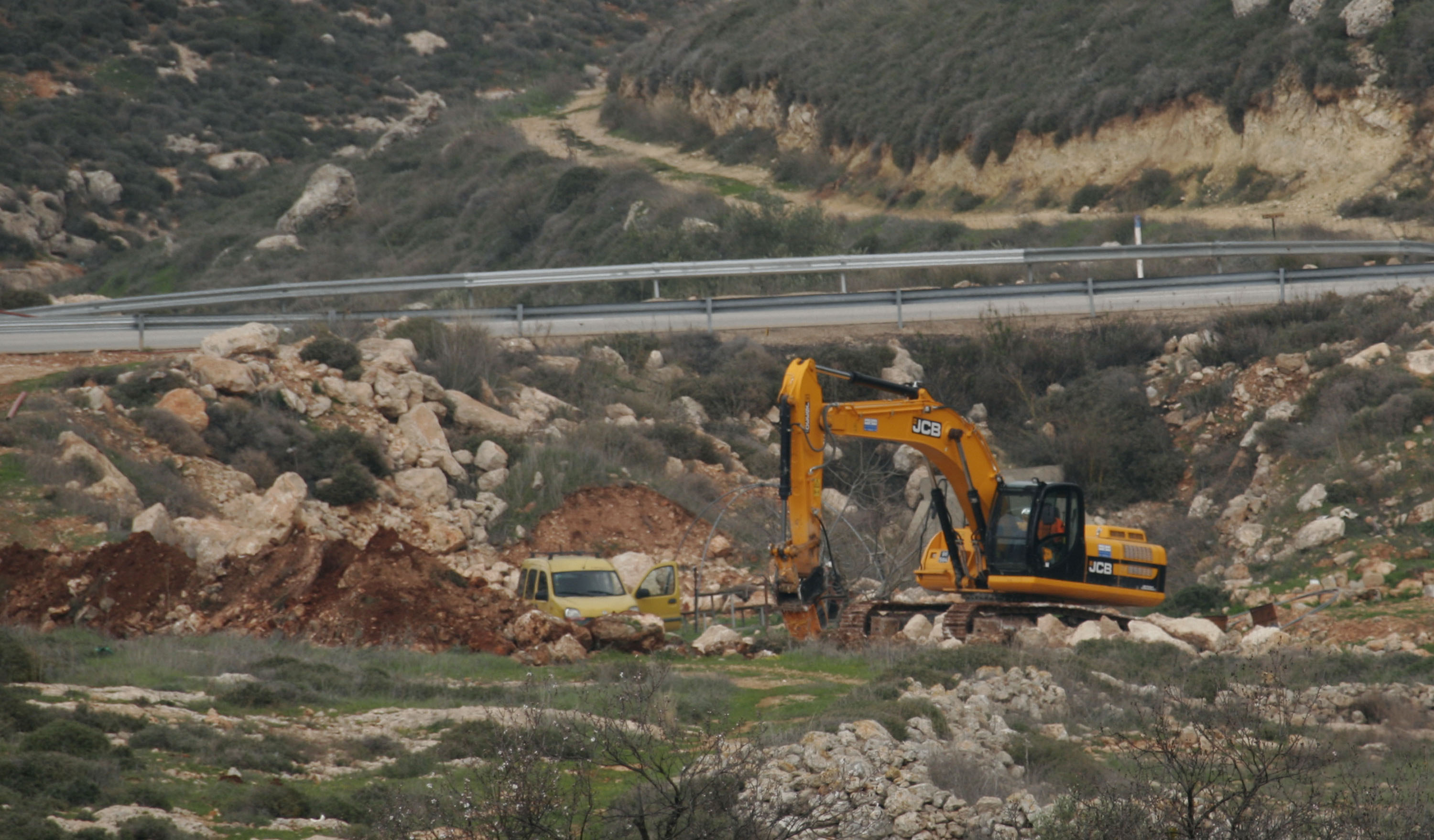 Israeli occupation forces bulldoze Palestinian lands east of Qalqilia