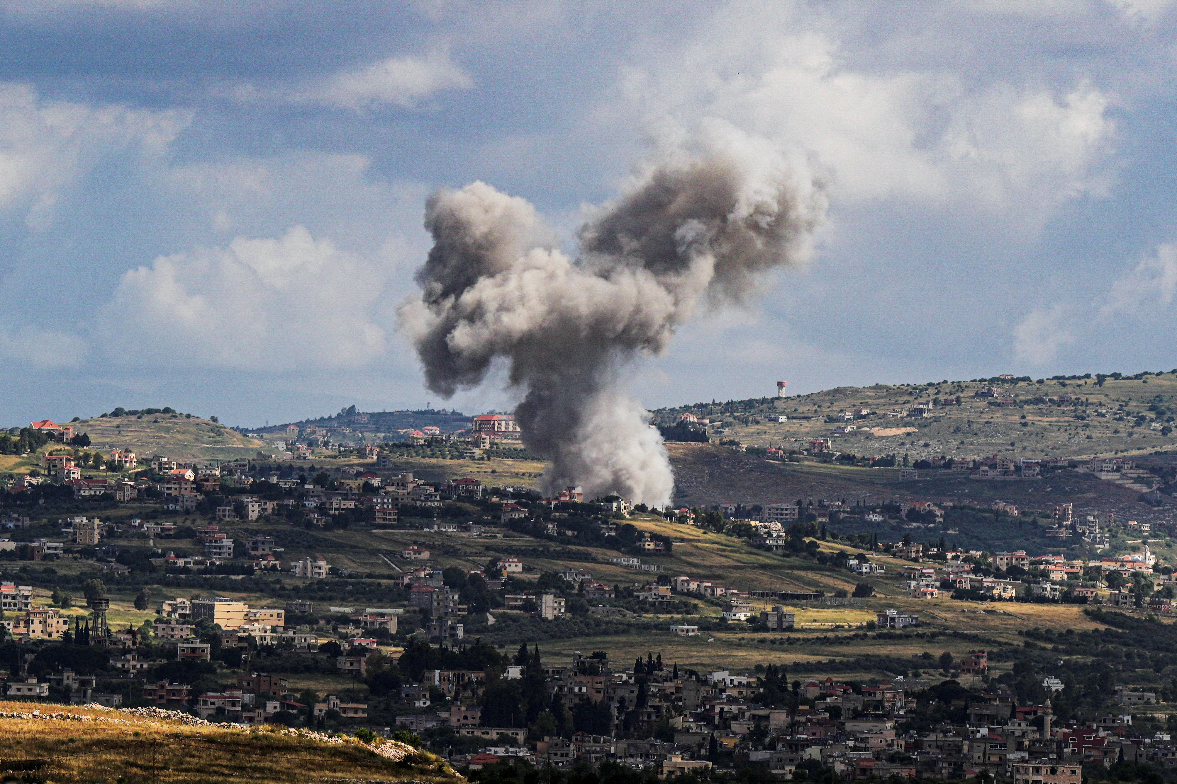 Two individuals killed in Israeli airstrike on southern Lebanon