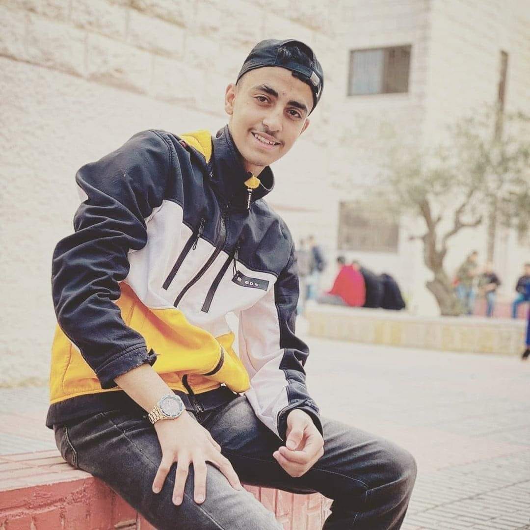 Palestinian teenager shot and killed by Israeli soldiers near Ramallah