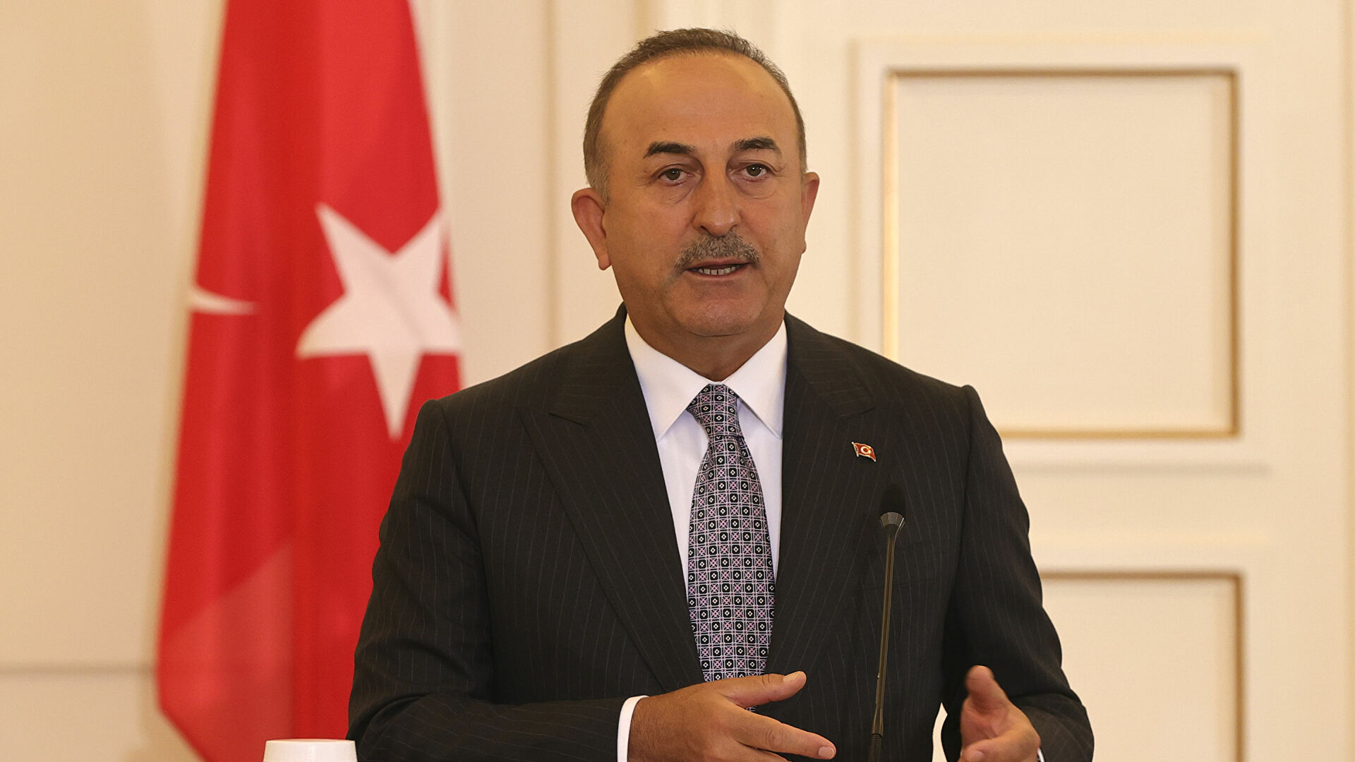 Turkish foreign minister says no Palestinian policy change