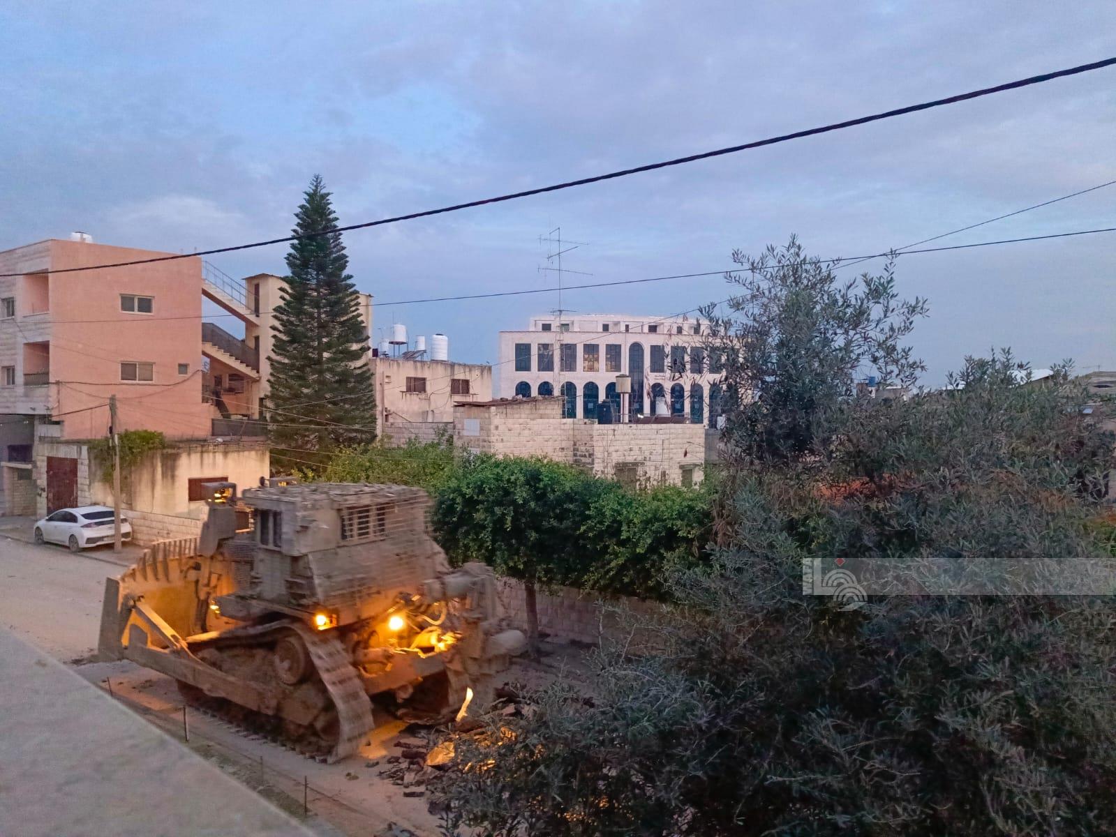 Israeli forces break into against Tulkarm city and camp