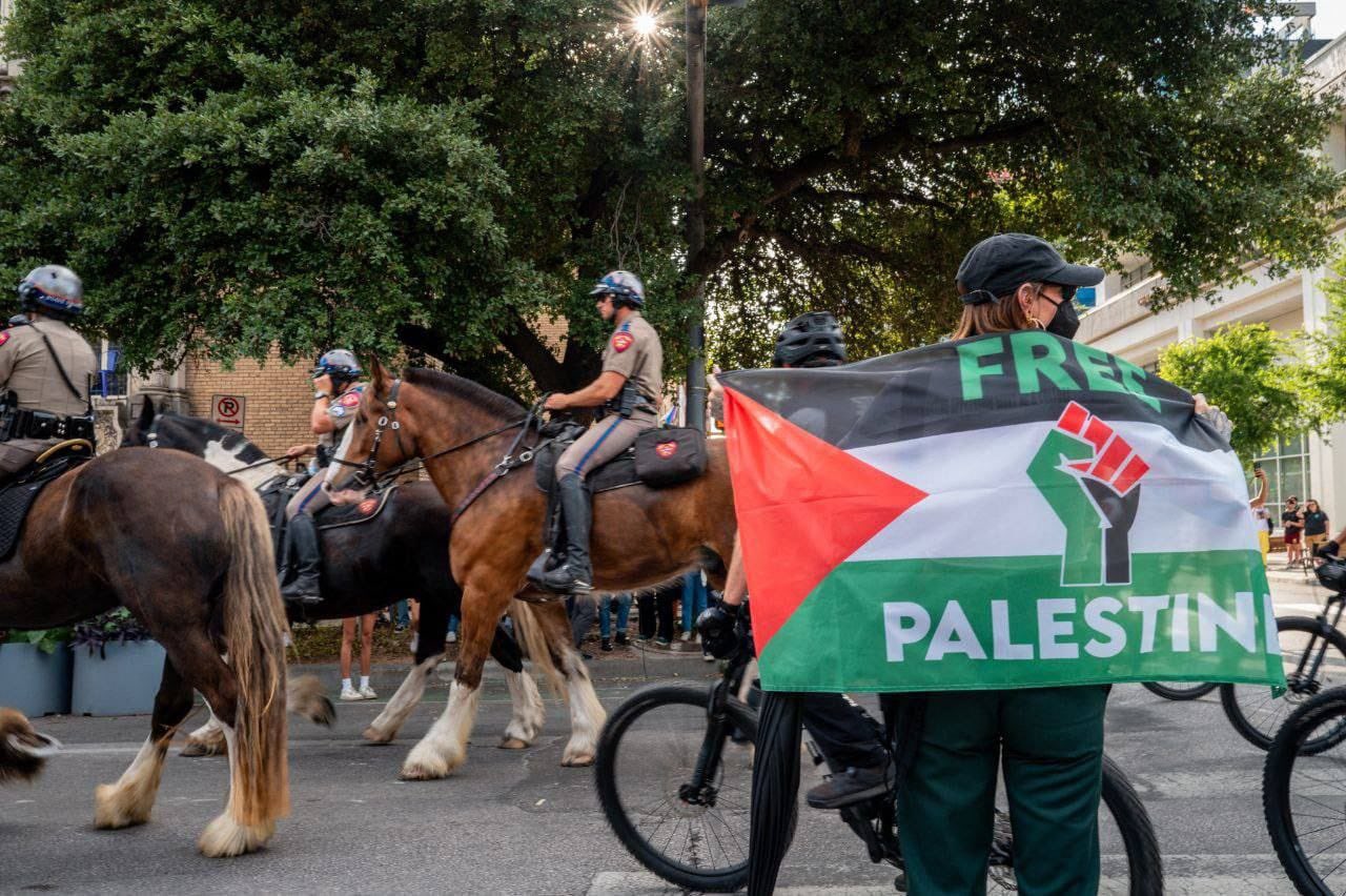 34 arrested during pro-Palestine protest at University of Texas campus