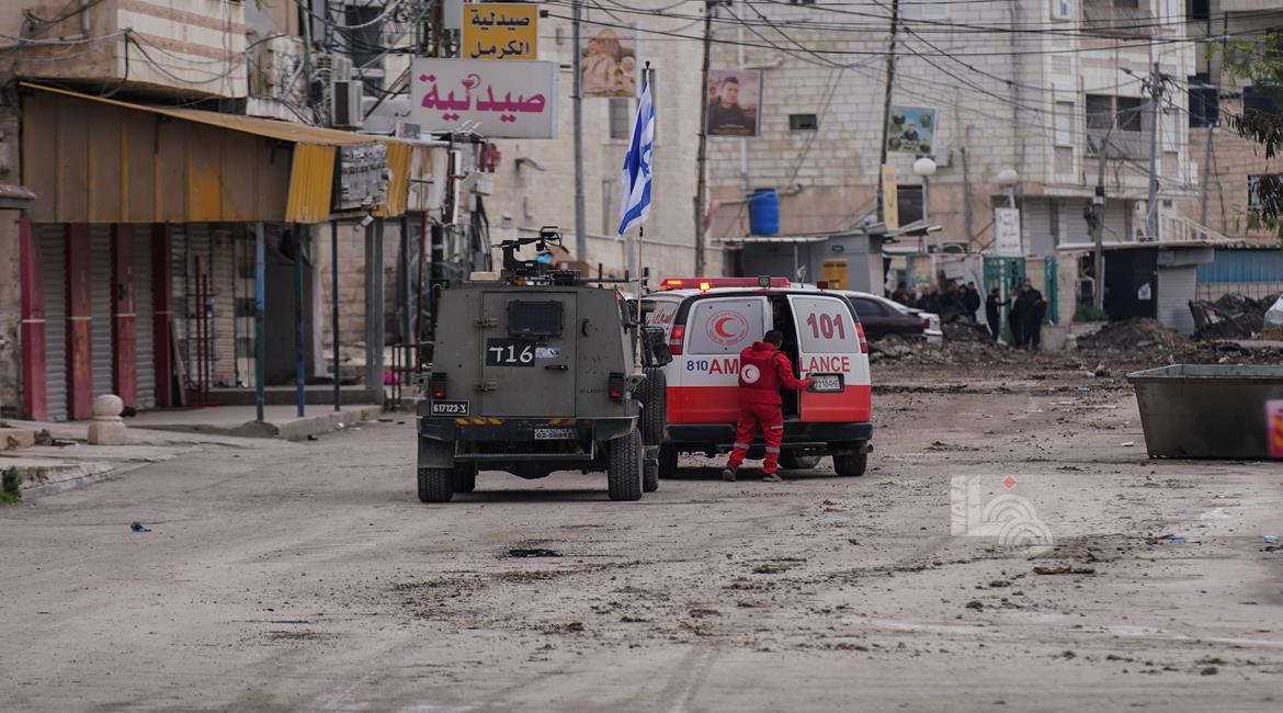 Four Palestinians injured, including one seriously, by Israeli forces' gunfire in Jenin