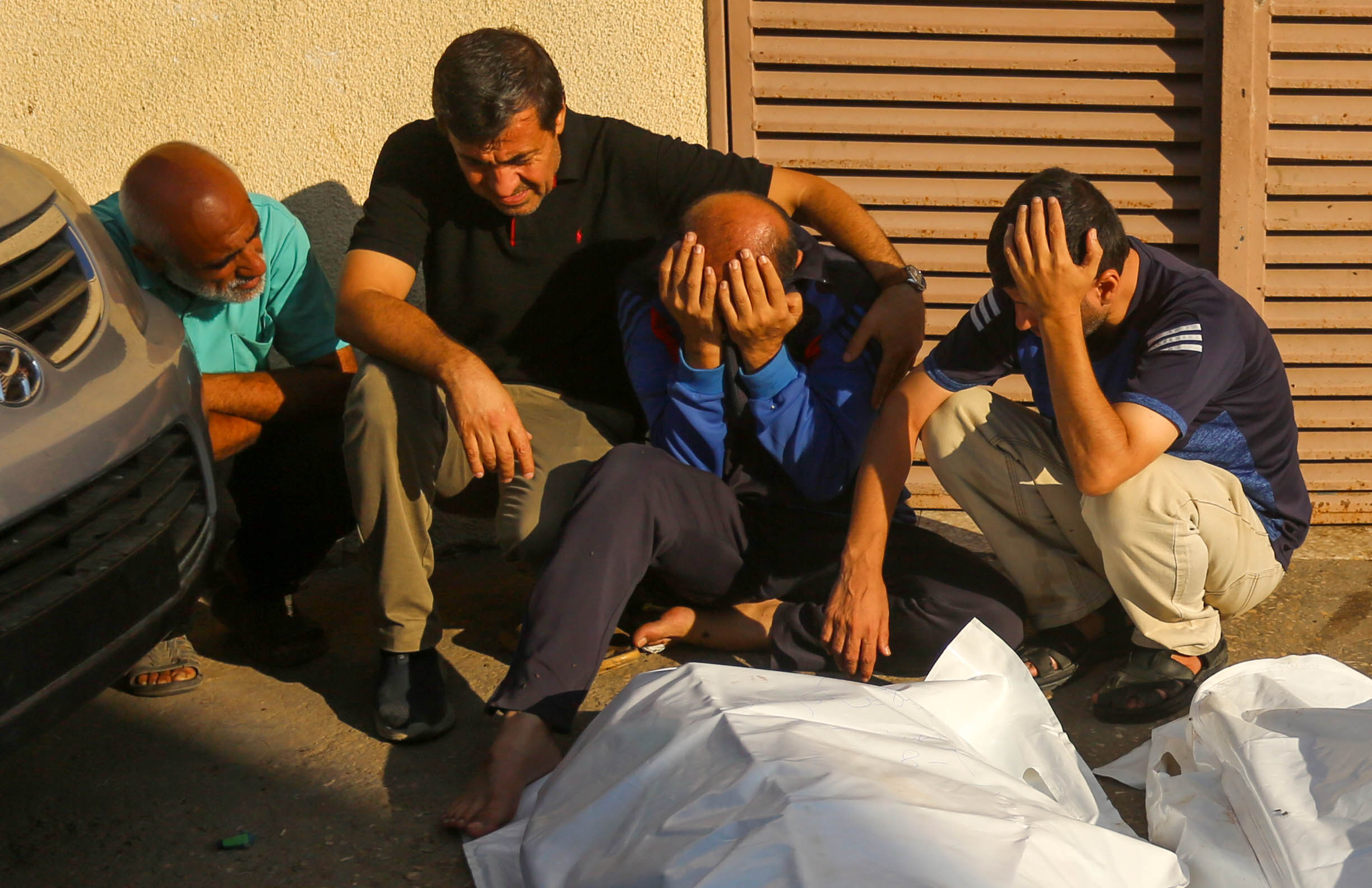 UPDATE: Over a dozen of civilians, including two journalists, killed in series of Israeli airstrikes on Gaza's Khan Yunis 