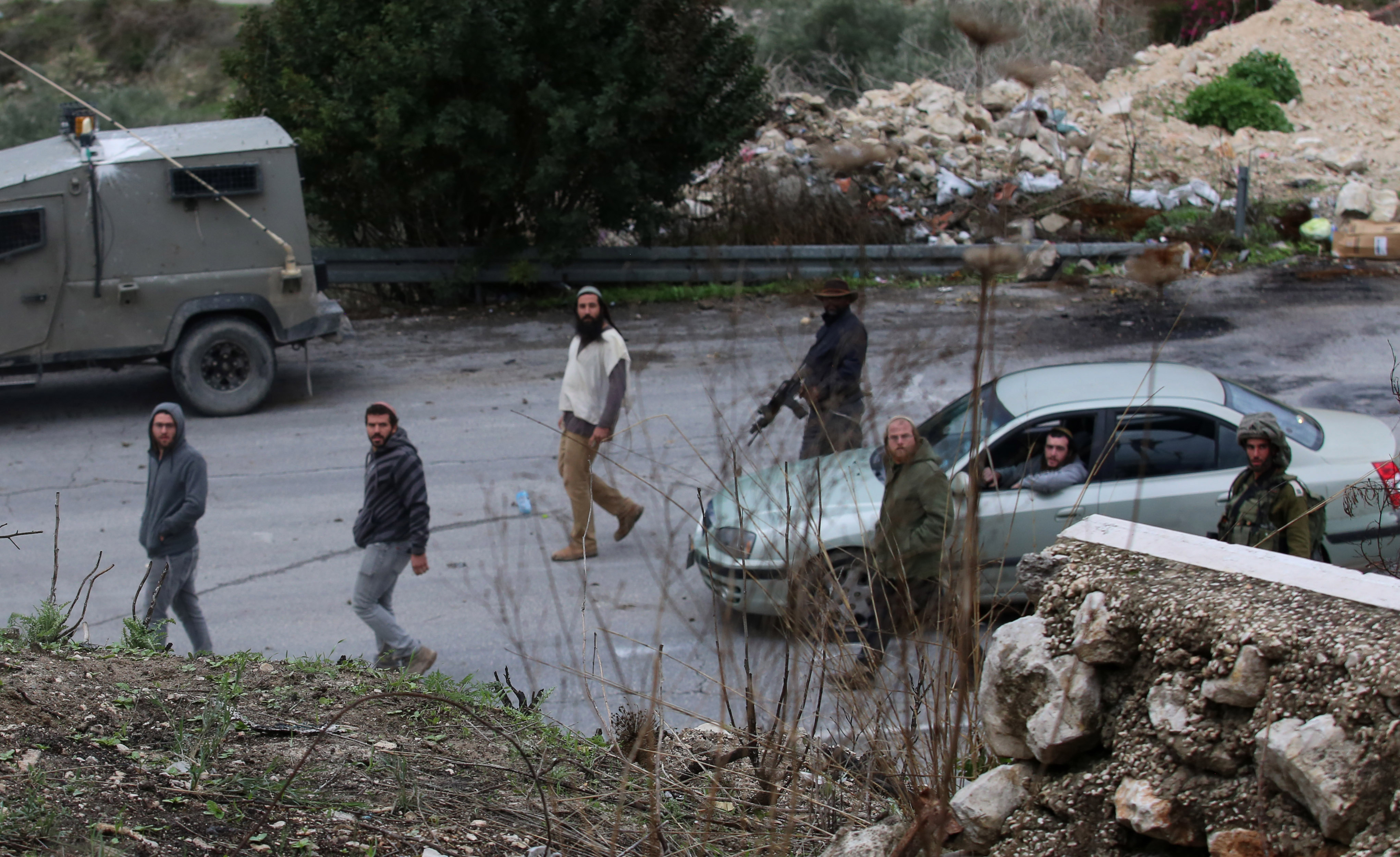 Israeli settlers attack Palestinian vehicles near Nablus