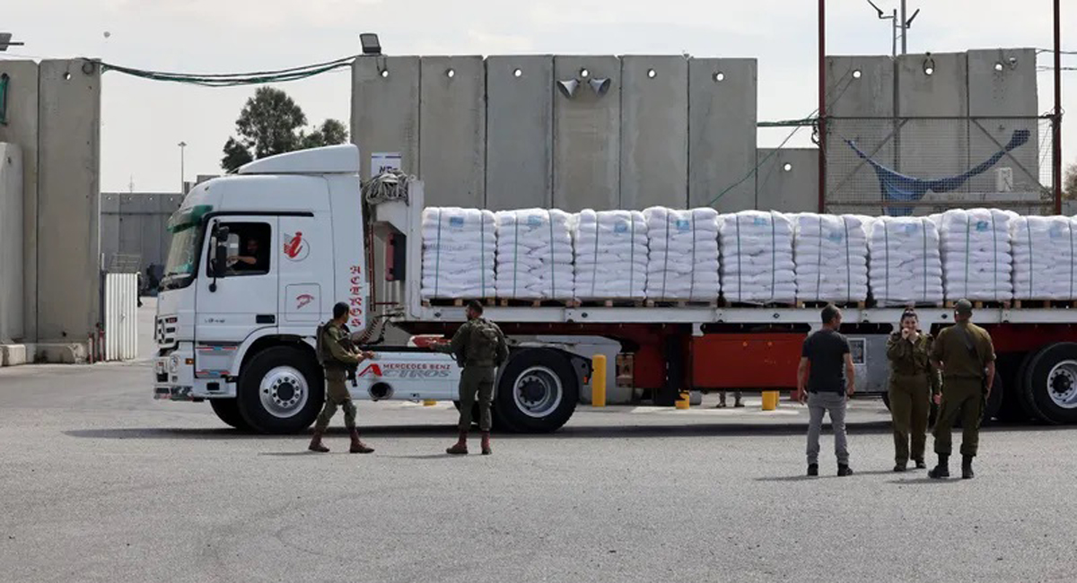 Oxfam: Israel 'deliberately' blocking aid to Gaza Strip