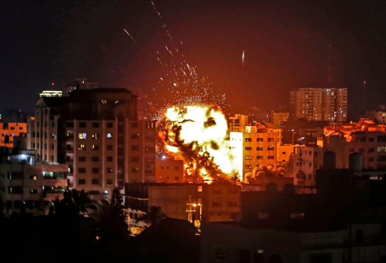 Dozens of civilian casualties in Israeli airstrikes on central Gaza   