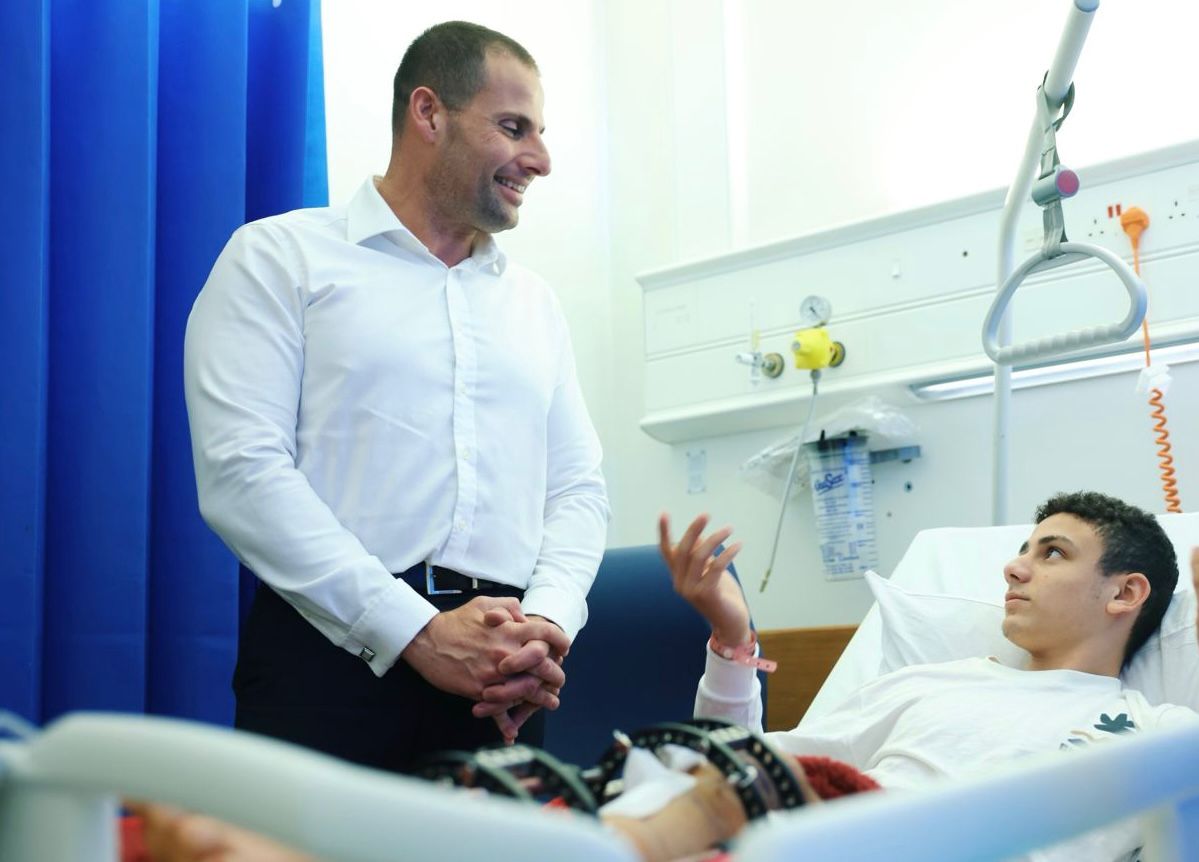 Malta Prime Minister visits Gaza boy recovering at hospital