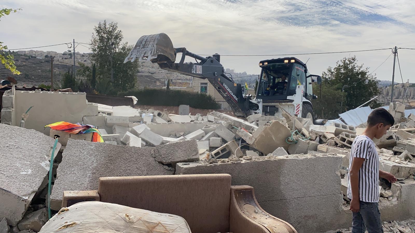 Palestinian citizen forced to demolish own home in Jerusalem