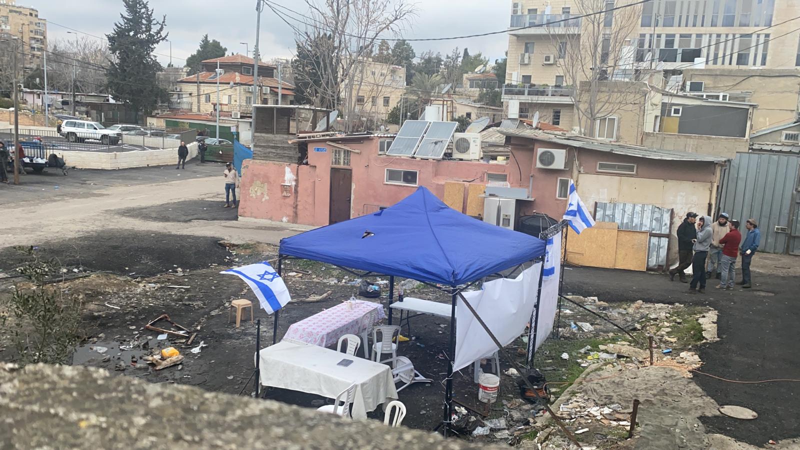 Tension remains high in Sheikh Jarrah with provocative return of right-wing Israelis to the Jerusalem neighborhood