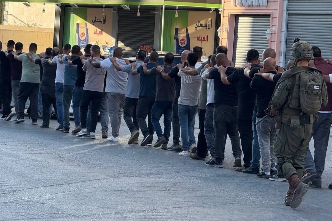Israeli occupation forces round up dozens of Palestinians in mass detention campaign in Tulkarm