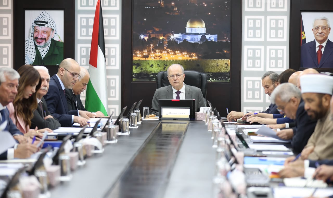 Cabinet warns of worsening humanitarian conditions in the Gaza Strip amid declining relief activities and funding