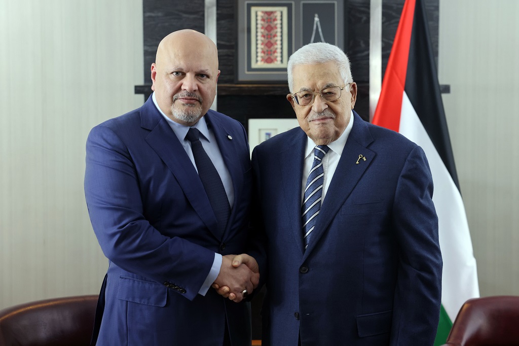 President Abbas Meets ICC Prosecutor at UN General Assembly in New York