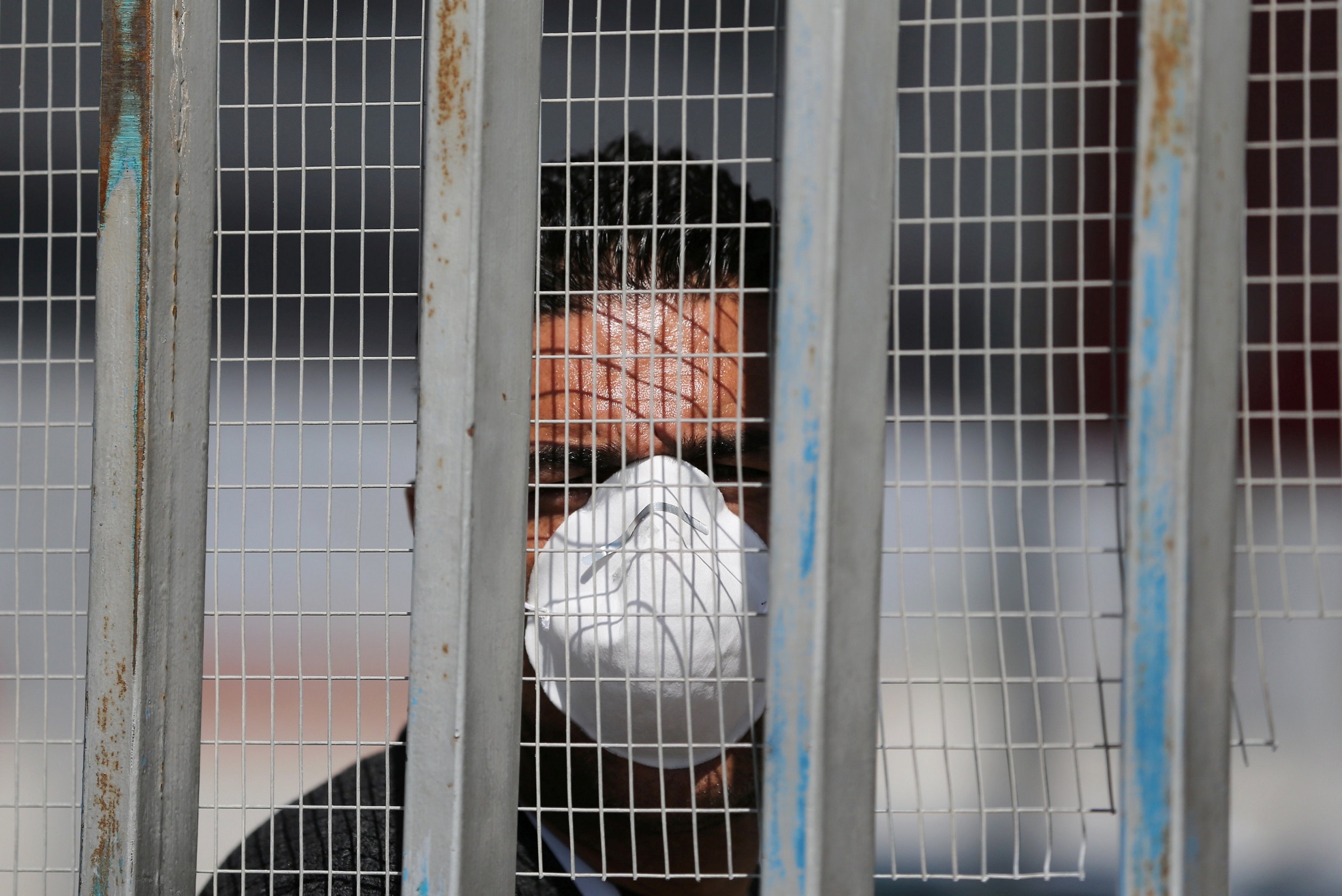 Five human rights organizations demand inoculation of Palestinian prisoners against coronavirus 