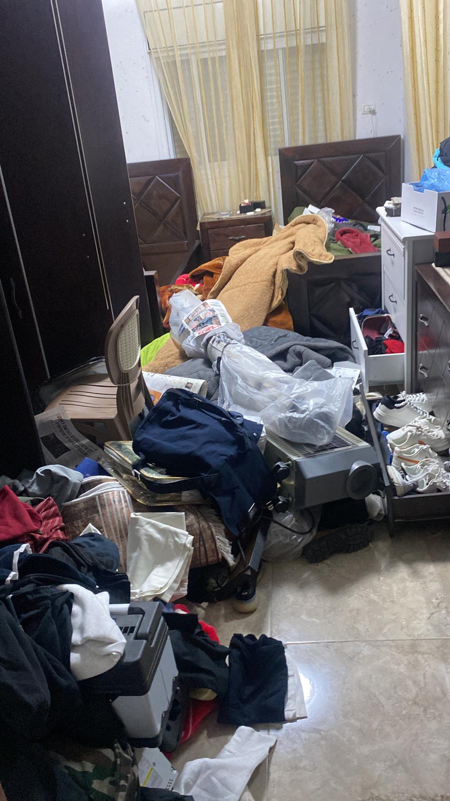 Israeli forces raid home of former prisoner in Bethlehem, seize vehicle 