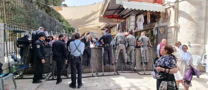 Israeli police restrict number of people attempting to reach the Sepulcher Church in Jerusalem for the Holy Fire