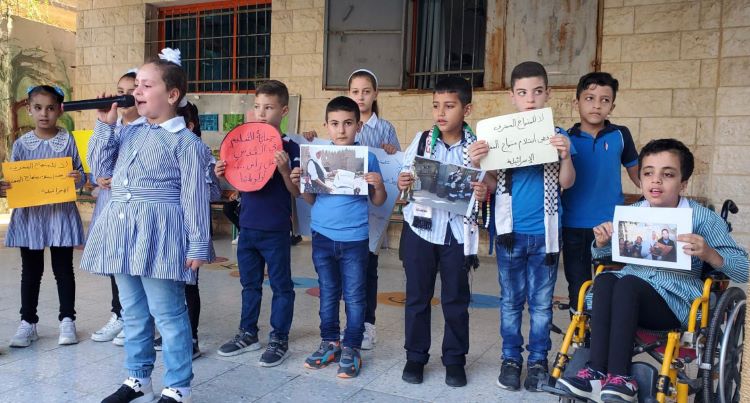 Students in West Bank schools, education minister express solidarity with students in East Jerusalem