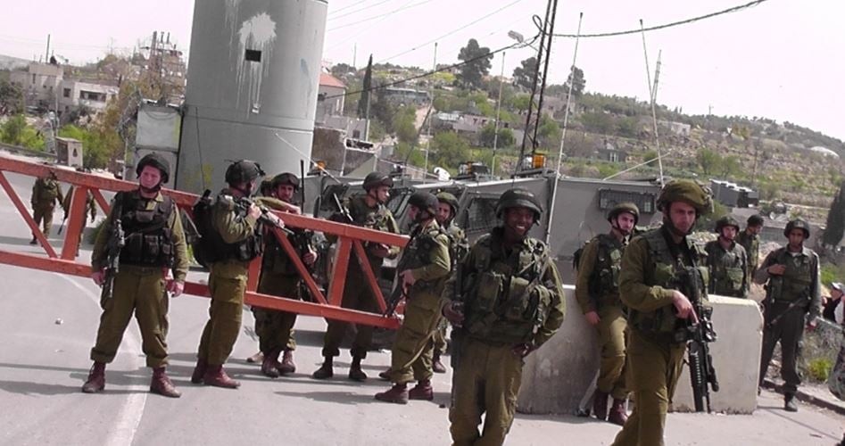 Israeli forces seal off entrances, sub roads in Nablus-area town 