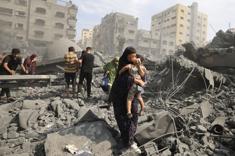 Israeli airstrike kills three Palestinians in southern Gaza