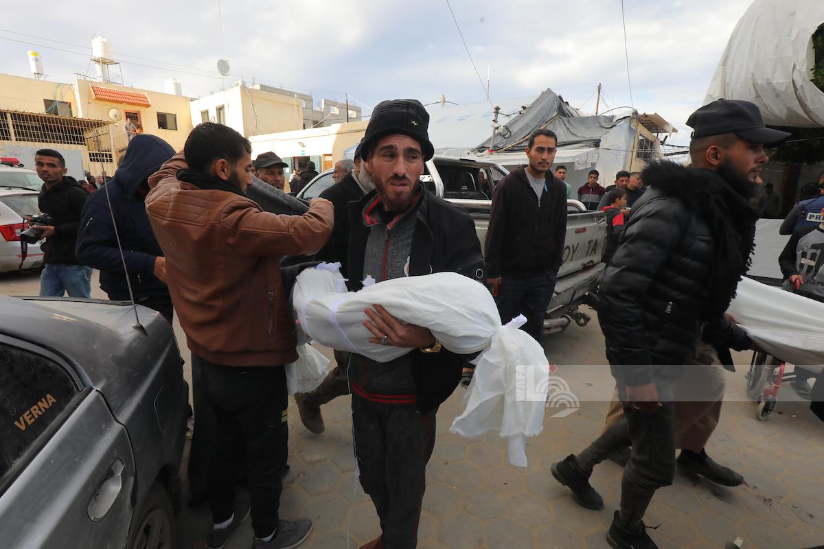 Israel commits nine massacres during the last 24 hours in Gaza