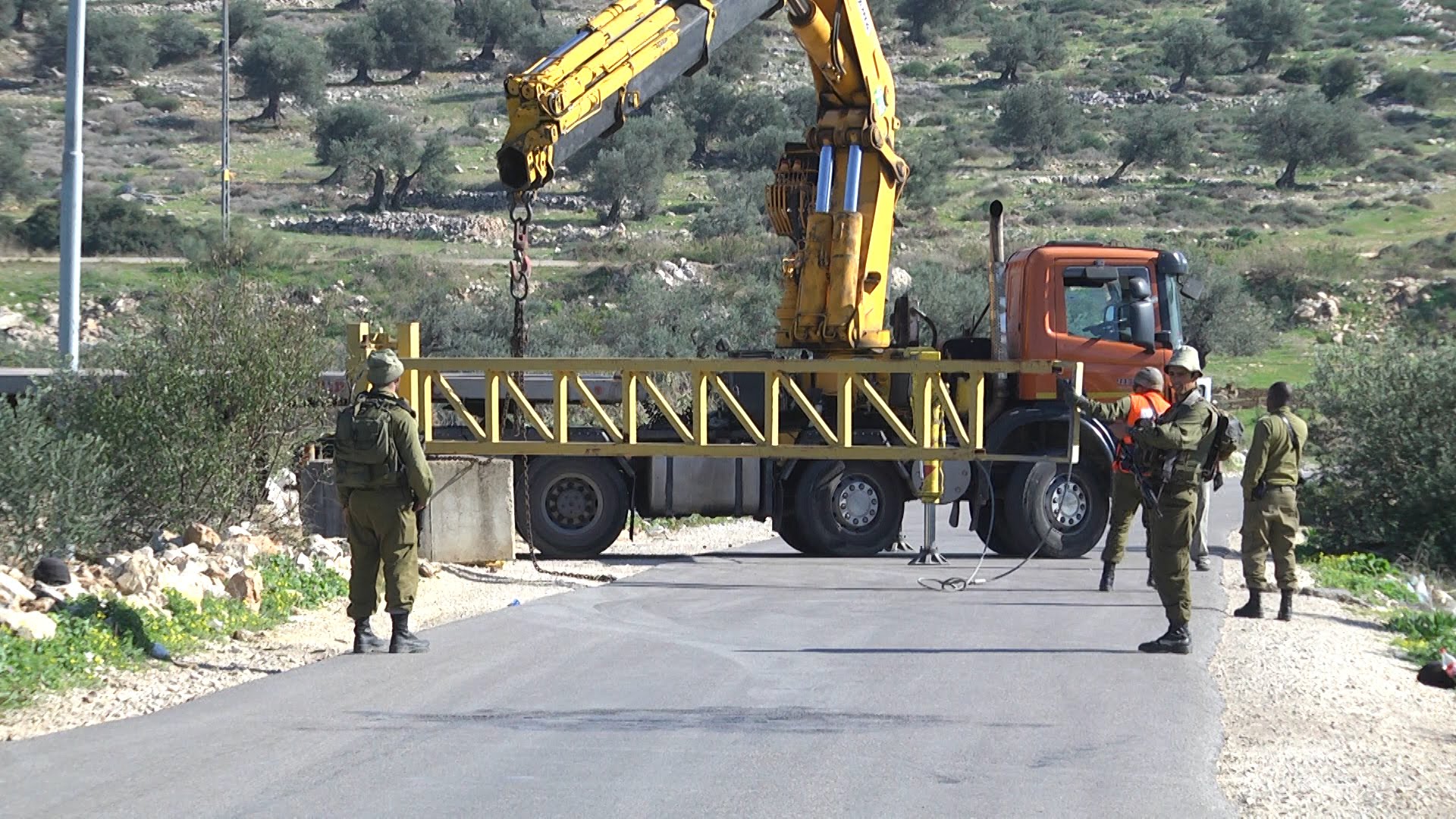 Israeli occupation forces impose full closure of Bethlehem governorate
