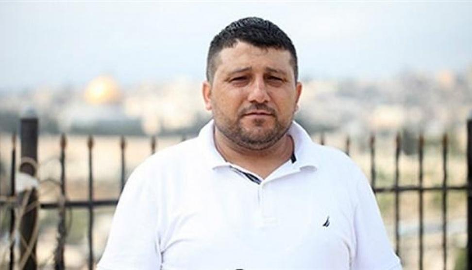 Israeli movement restrictions prevent a Fatah activist from Jerusalem from attending his father’s funeral