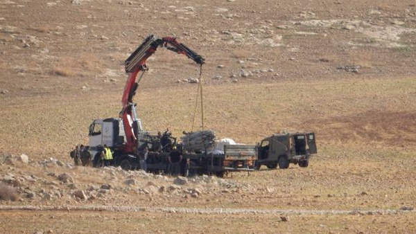 Israeli forces seize four water networks serving farmers in northern Jordan Valley.