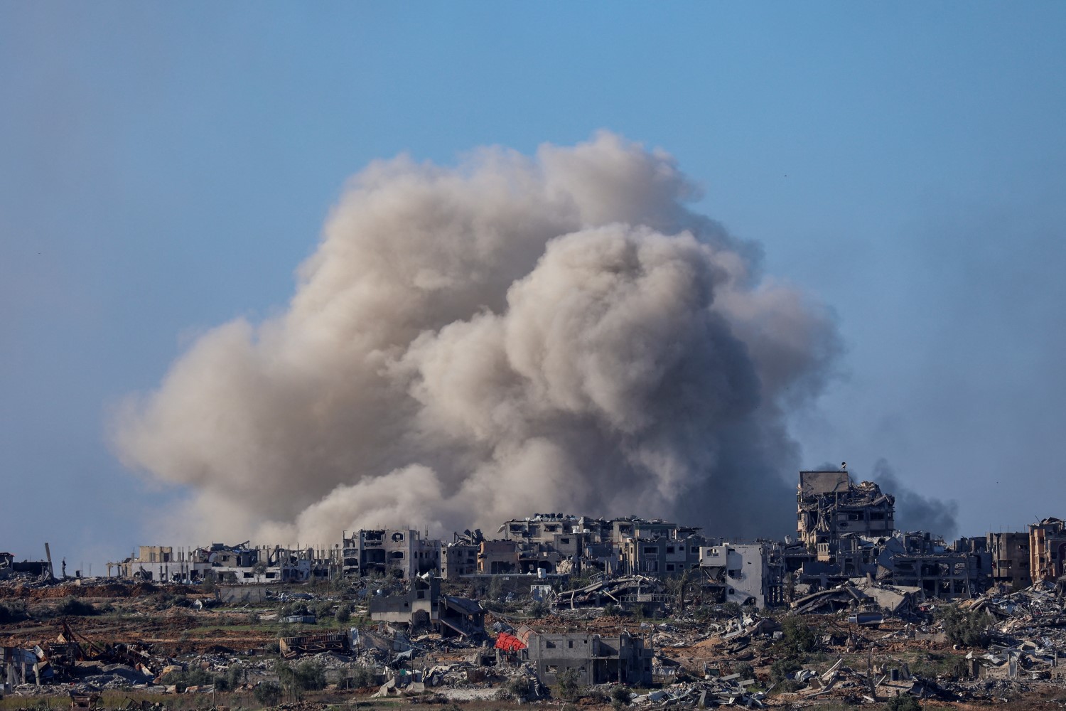 Israeli airstrikes on central Gaza kill 8 Palestinians, including children 