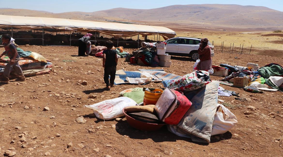 Khirbet Ibziq: Israeli military training, demolitions and Palestinian families left without shelter
