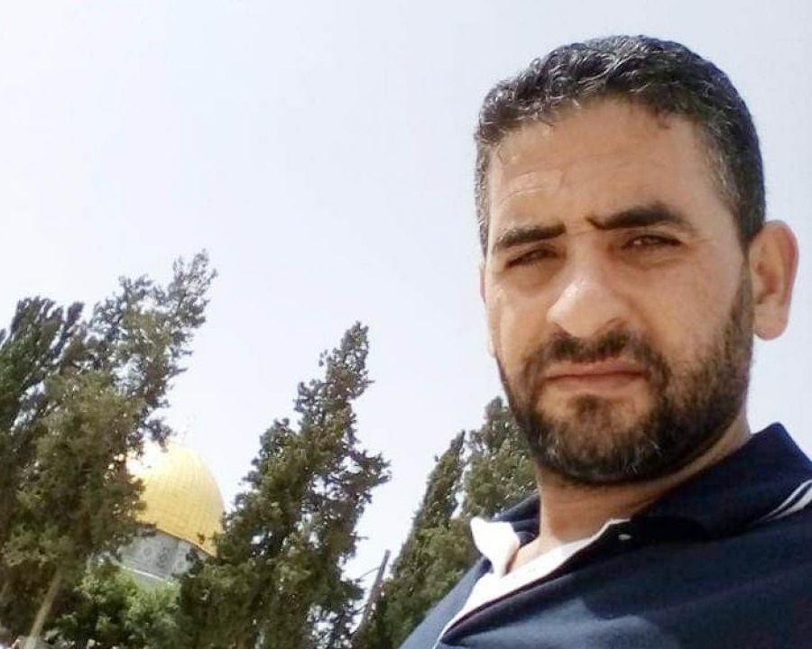 Palestinian prisoner Hesham Abu Hawwash continues his hunger strike for 132nd day