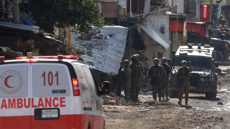  Three Palestinians, including 4-year-old boy, injured in an Israeli raid of Nablus  