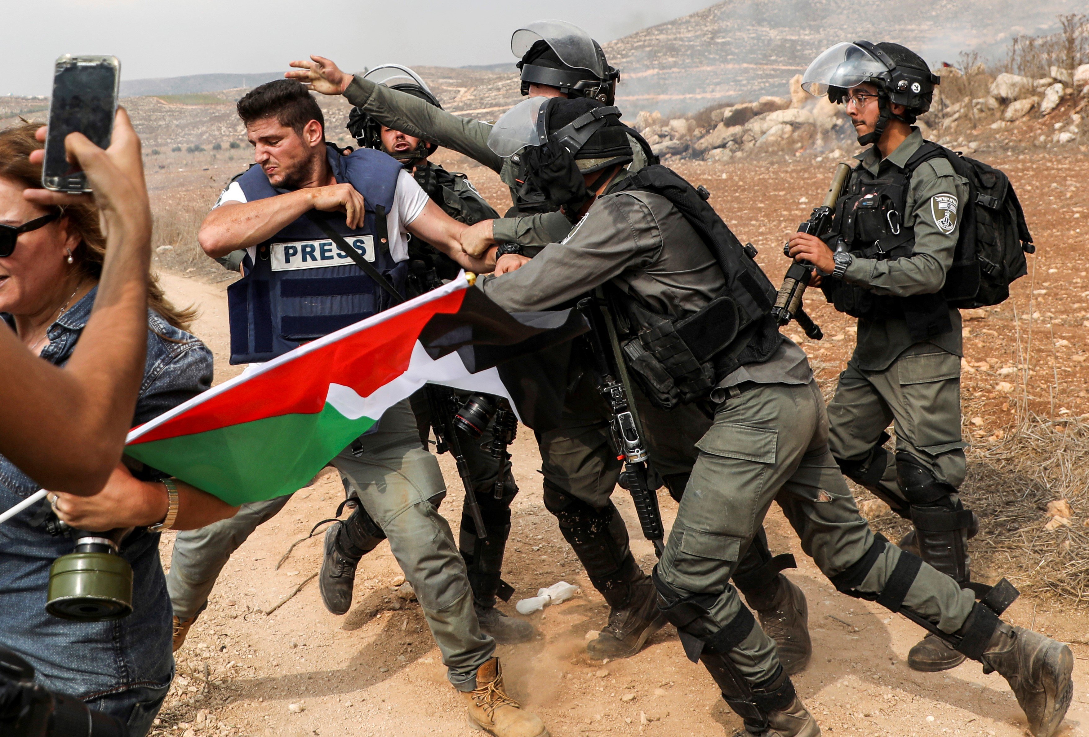 HRW: Israel doubled down on repression of Palestinians in 2021 