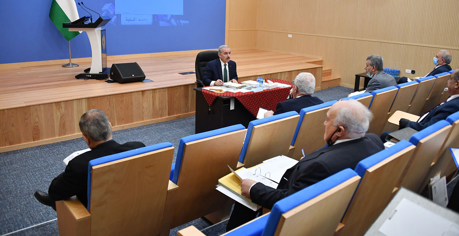 PM Shtayyeh denounces Israeli settlement expansion, Al-Aqsa intrusions, obstruction of elections in Jerusalem