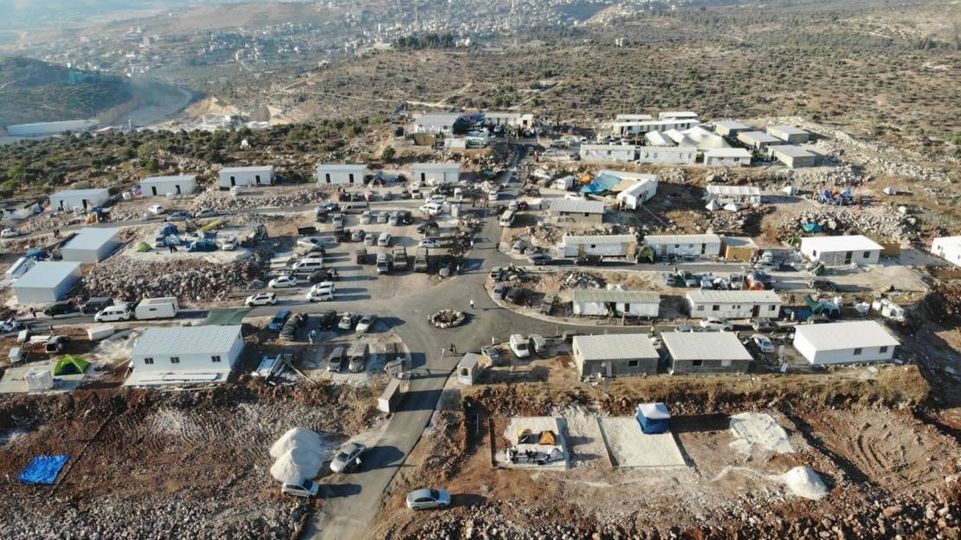 Human rights center demands total removal of settlers and buildings from Jabal Sabih