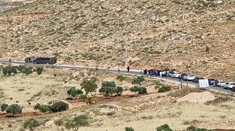 For the 15th day in a row, the Israeli occupation forces continue to block entrances to Ramallah-area village
