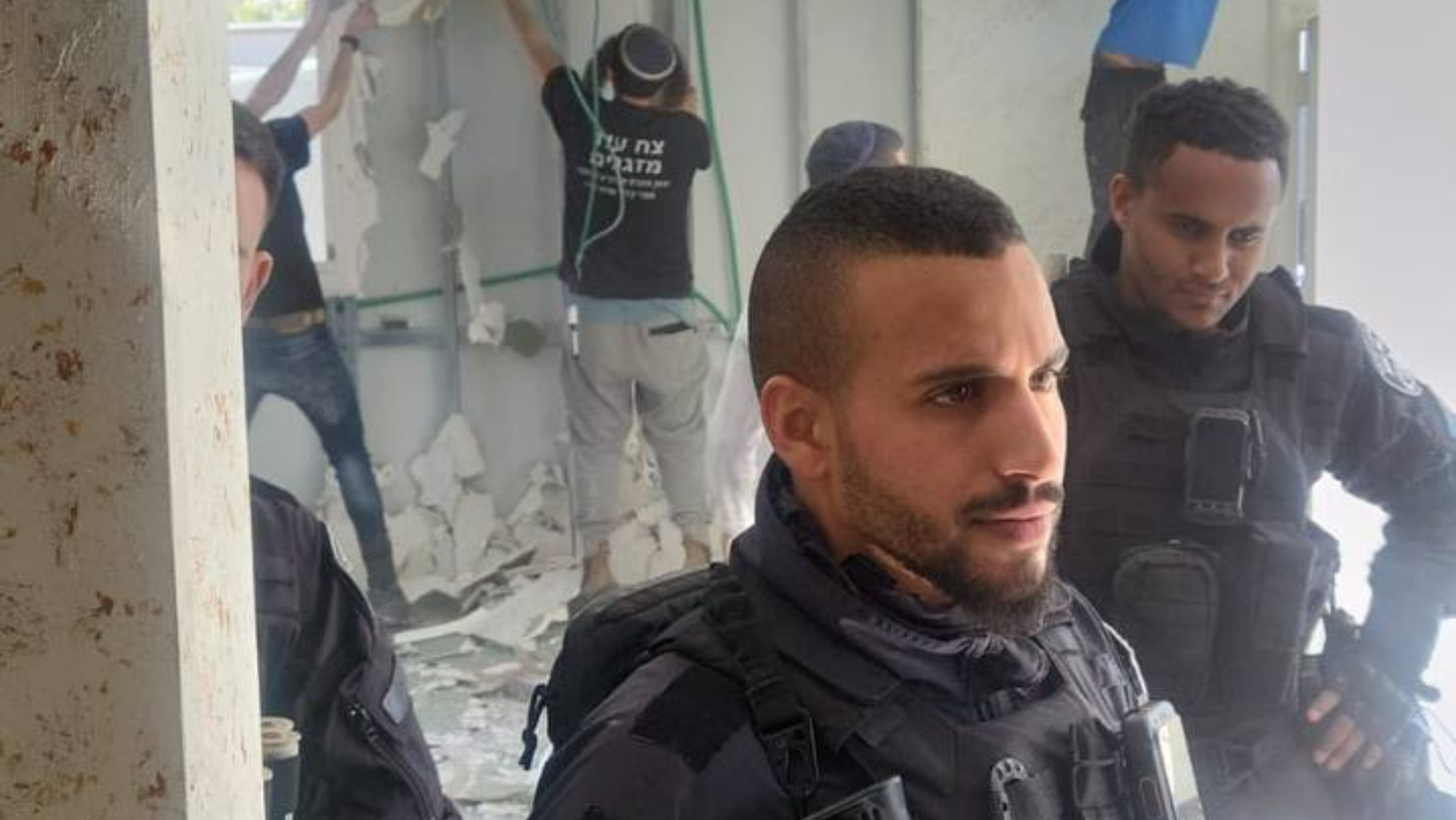 After self-demolishing part of his house, the Israeli municipality of West Jerusalem tears down the rest