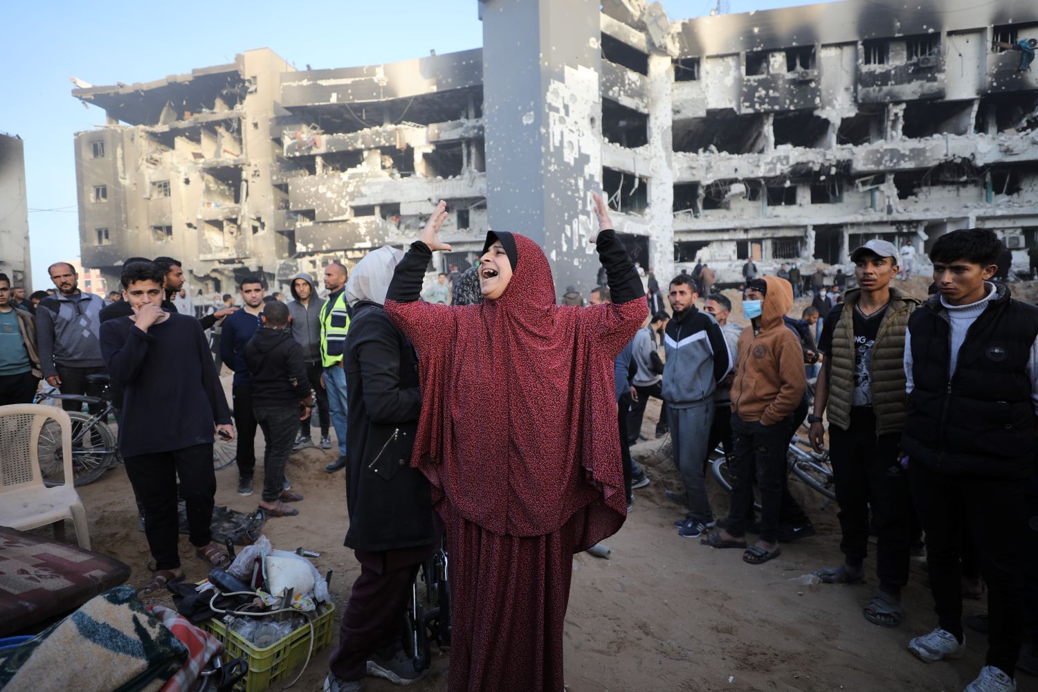 Hundreds of slain Palestinians found in Shifa hospital in Gaza following Israeli withdrawal 