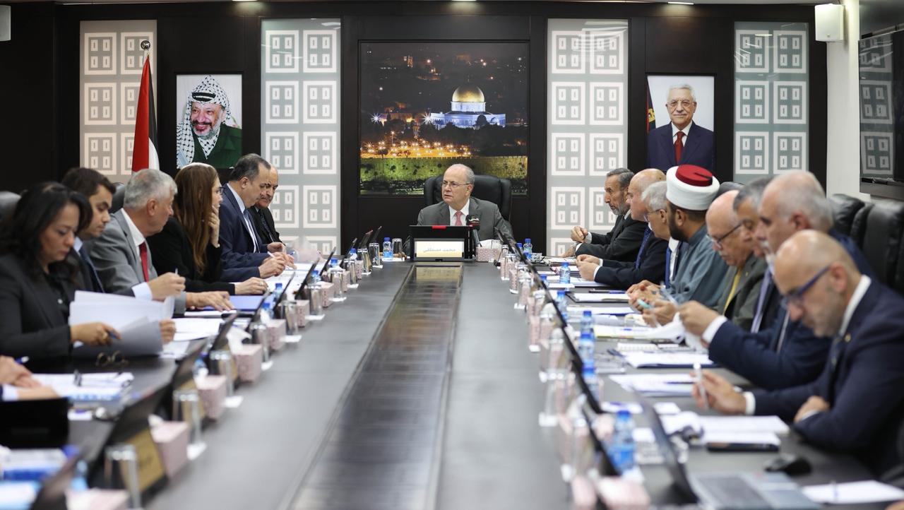 Prime Minister Mustafa: No tolerance for violations of law and order; Government institutions must serve citizens with dignity and respect