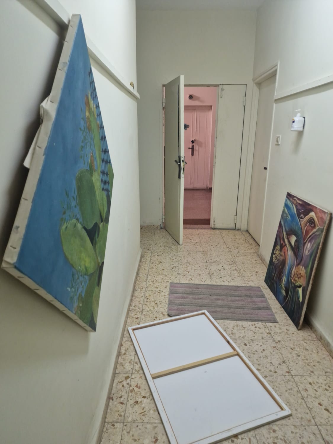 Israeli forces raid, ransack Culture Ministry Office in Jenin