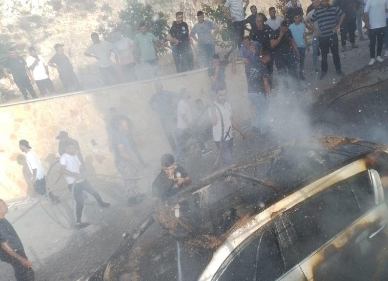 Israeli colonists set fire to homes and vehicles in terror attack south of Jenin