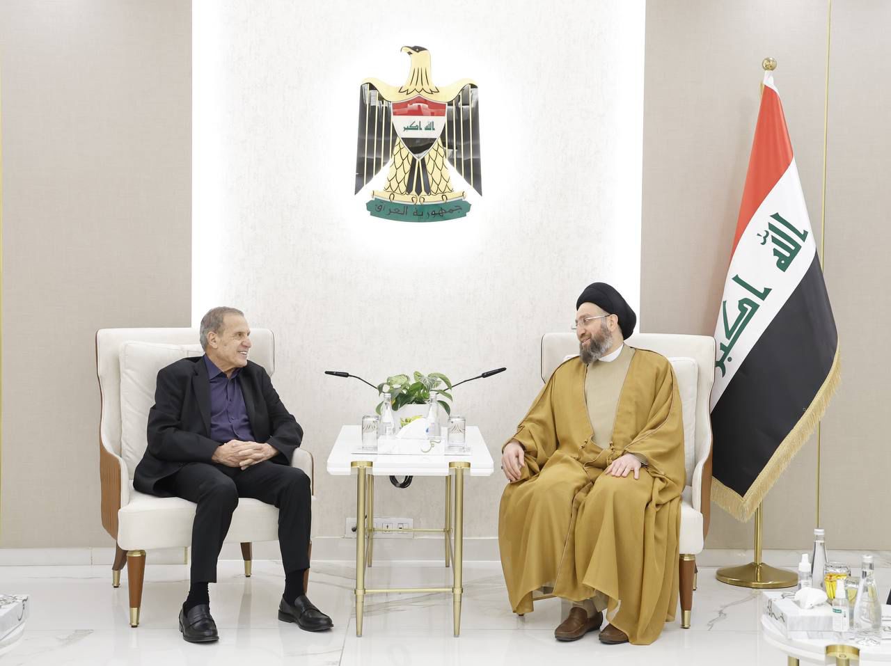 Presidential spokesperson meets Sayyid al-Hakim in Baghdad