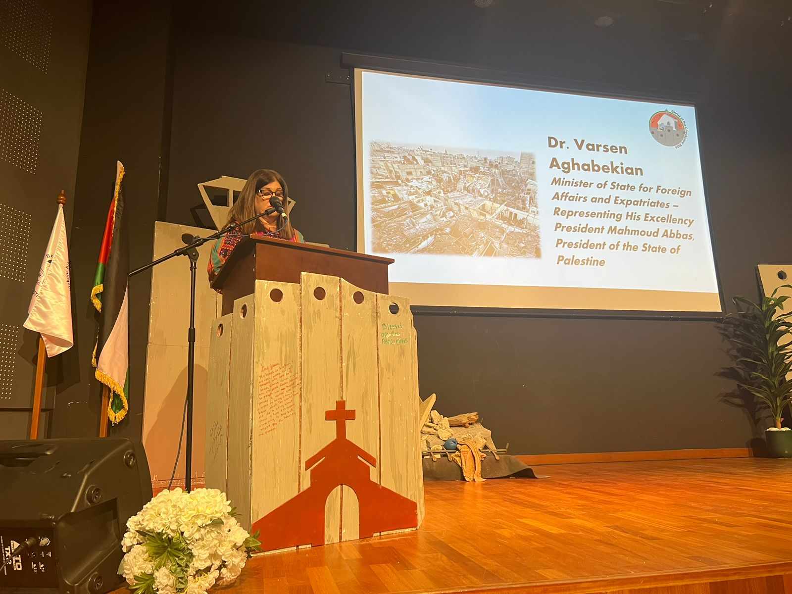 Minister Shaheen inaugurates Bethlehem Bible College conference